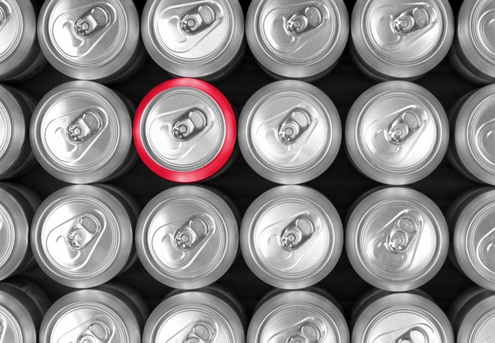 Leaking beverage cans reduce risk