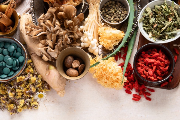 Adaptogenic Ingredients Transforming Women's Wellness Drinks